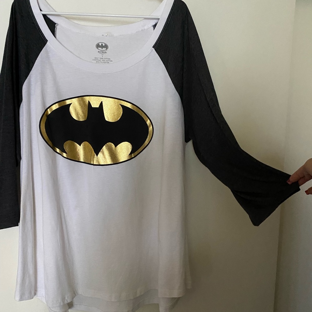 Torrid Batman shirt size 3
